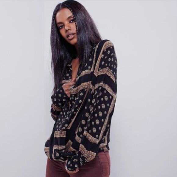 Free People Little Secrets Black Printed Blouse - Picture 1 of 7